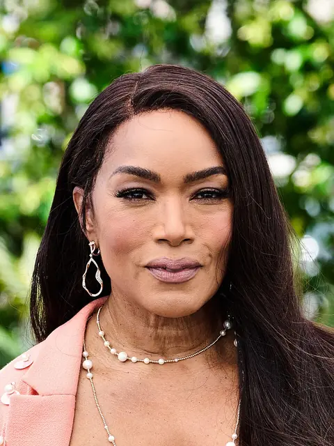 Angela Bassett, who plays Ramonda