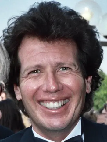 Garry Shandling, who plays Stern